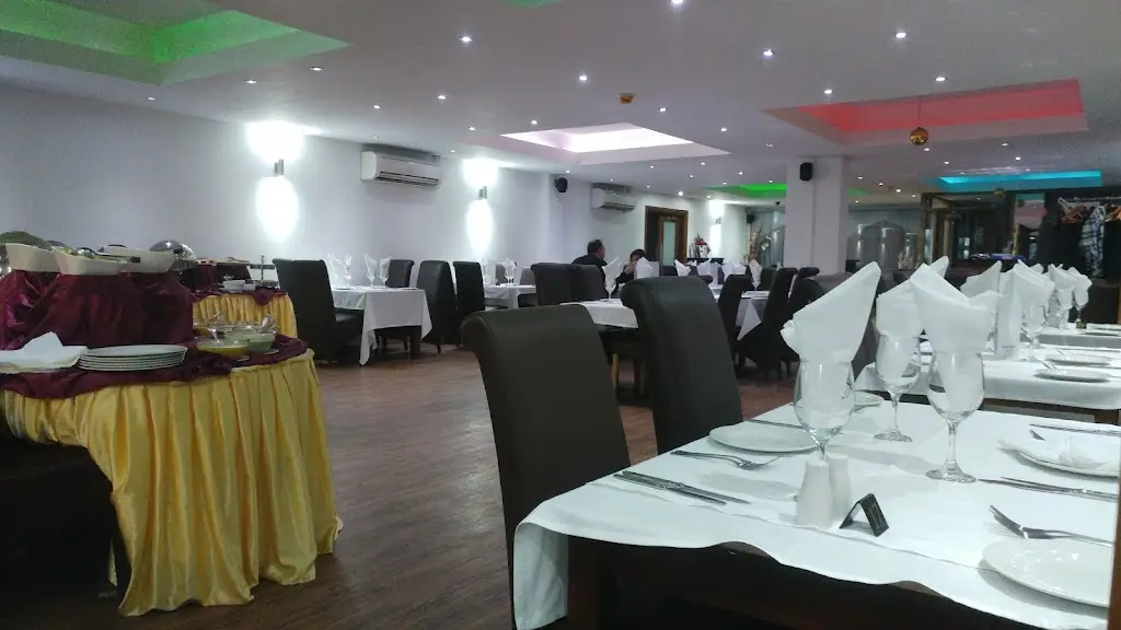 Mumbai The Restaurant restaurant in Stainforth