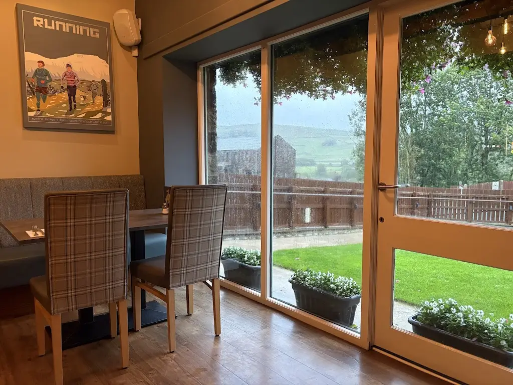 B Stephenson_The Knights Table_Stainforth_review