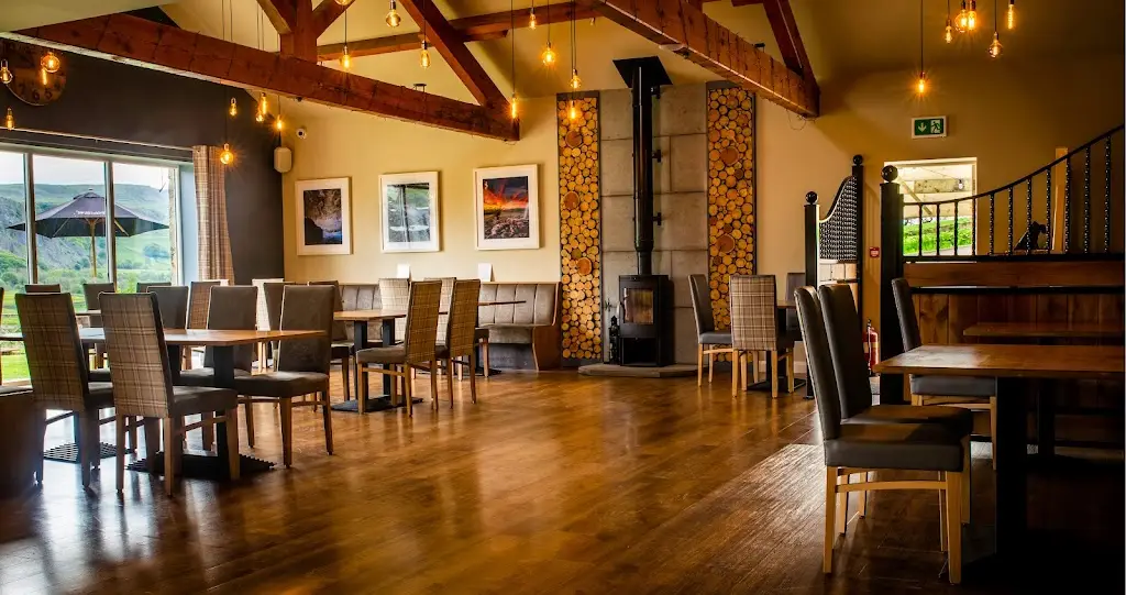 The Knights Table_Stainforth_slider_image_1