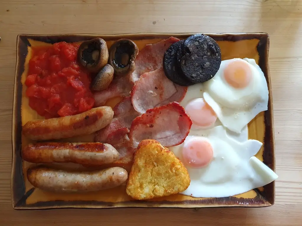 Callum Fox_The Old Butchers Cafe & Bistro at The Hare & Hounds Pub_Stainforth_review