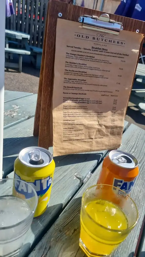 Stephanie Linley_The Old Butchers Cafe & Bistro at The Hare & Hounds Pub_Stainforth_review