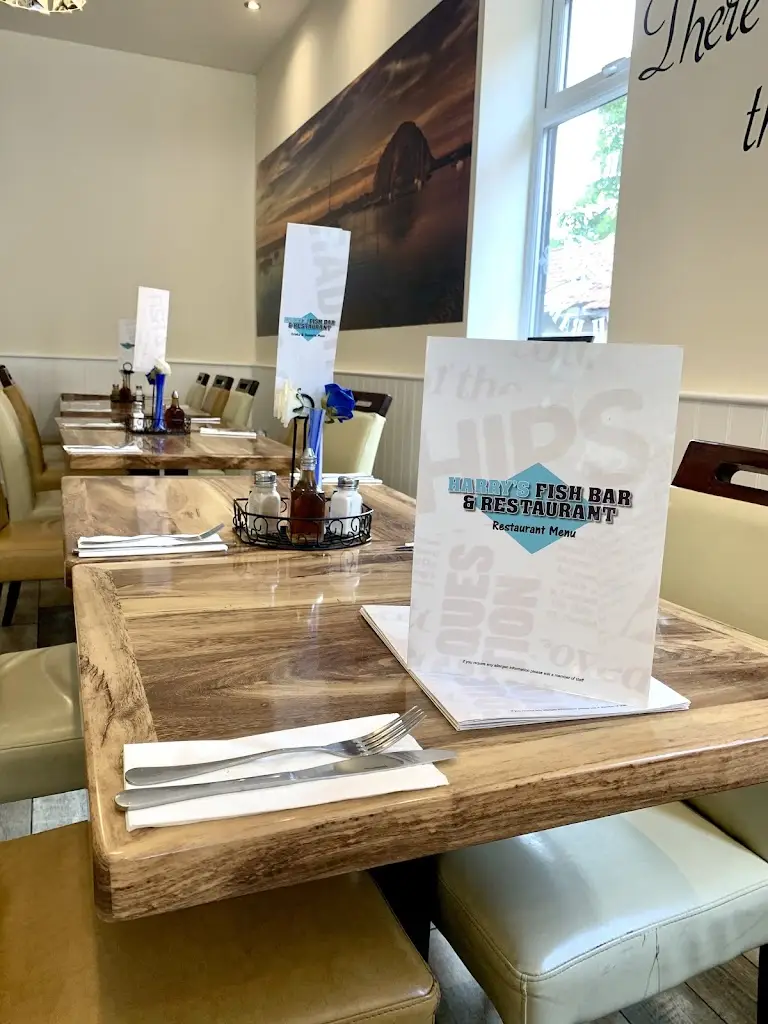 Linda A_Harrys Fish Bar and Restaurant_Stainforth_review