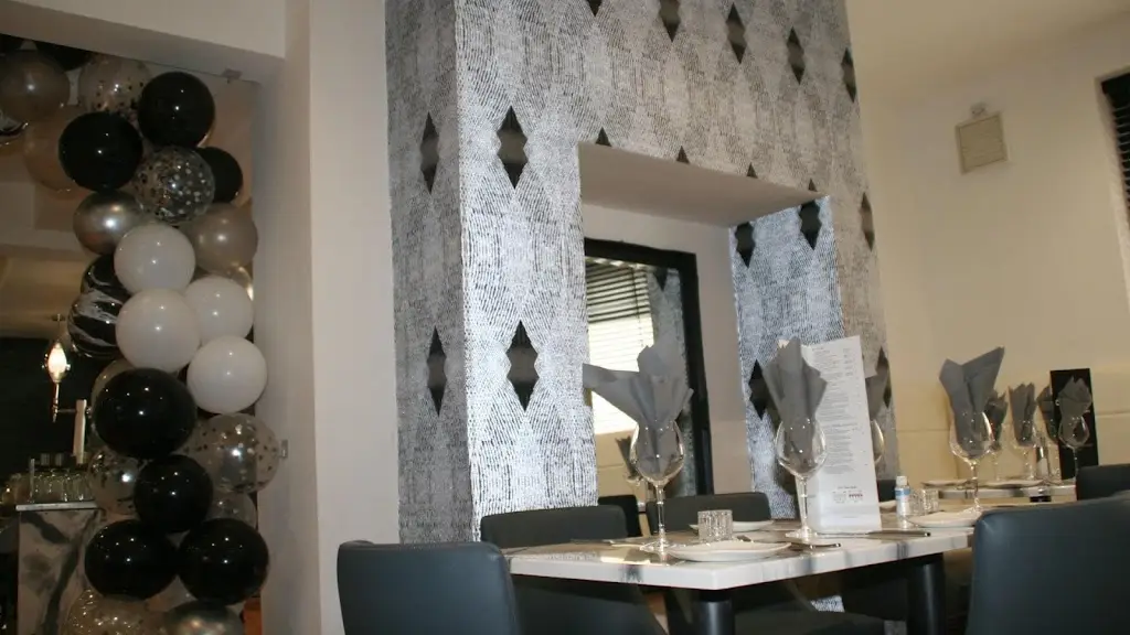 Abbraccio_Stalybridge_slider_image_1