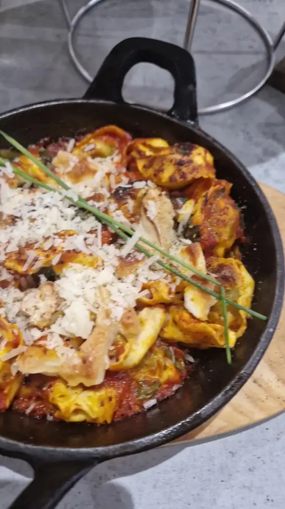 Abbraccio_Stalybridge_slider_image_2