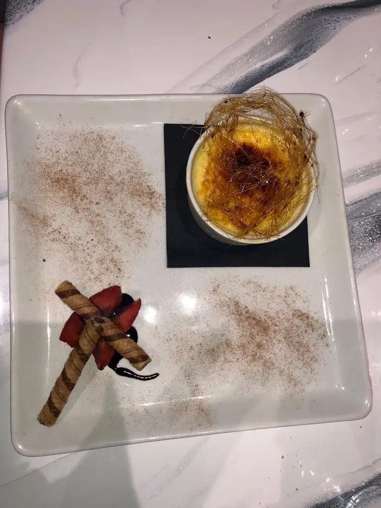 Abbraccio_Stalybridge_slider_image_3