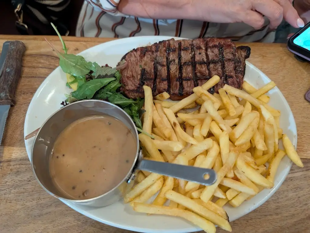 Andrew lambert_The Market Tavern, Steakhouse and Lodge_Alnwick_review