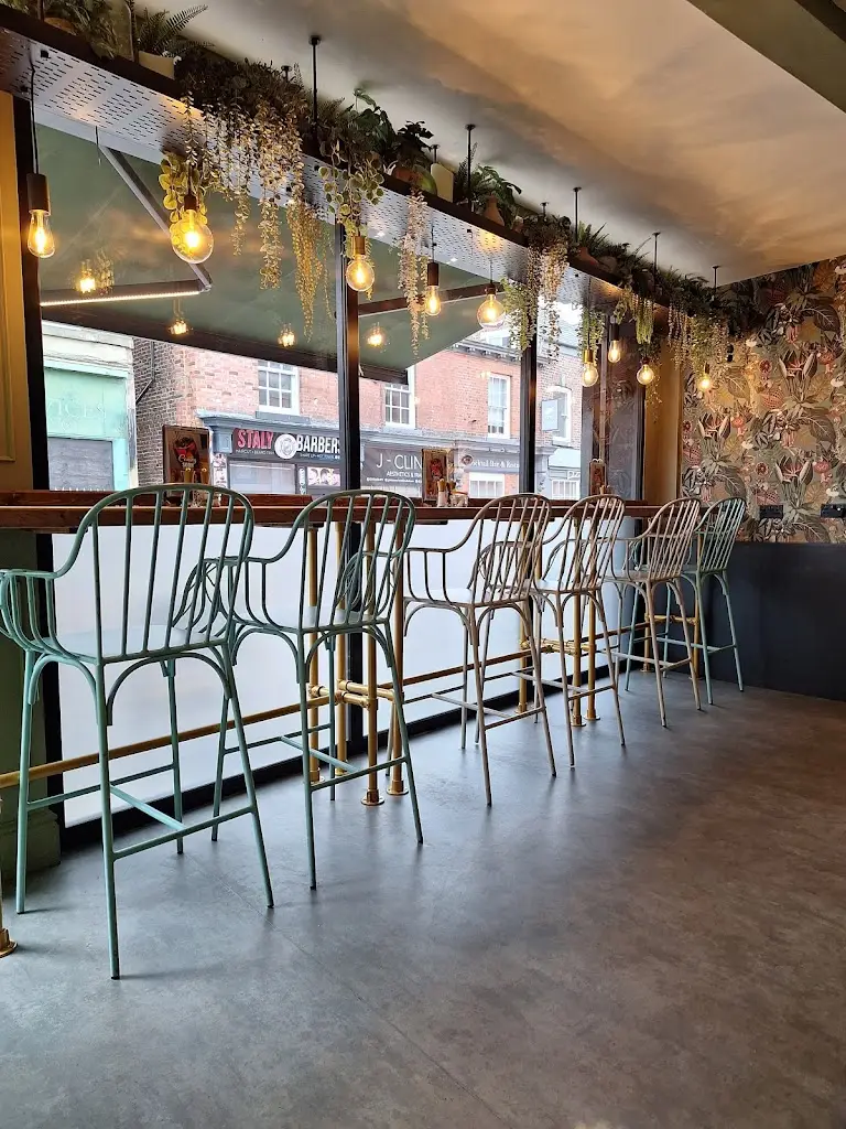 SK15 Cafe Bar & Bistro_Stalybridge_slider_image_3