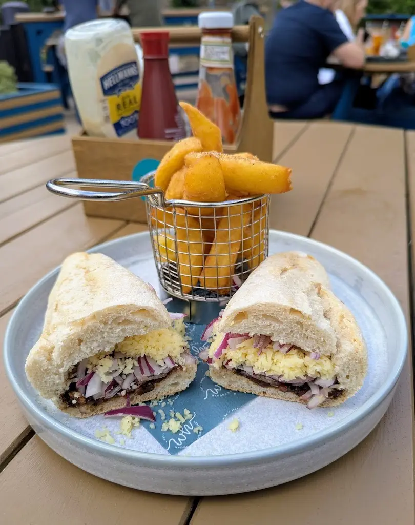 Dave Parrack_Waggon & Horses, Matley_Stalybridge_review