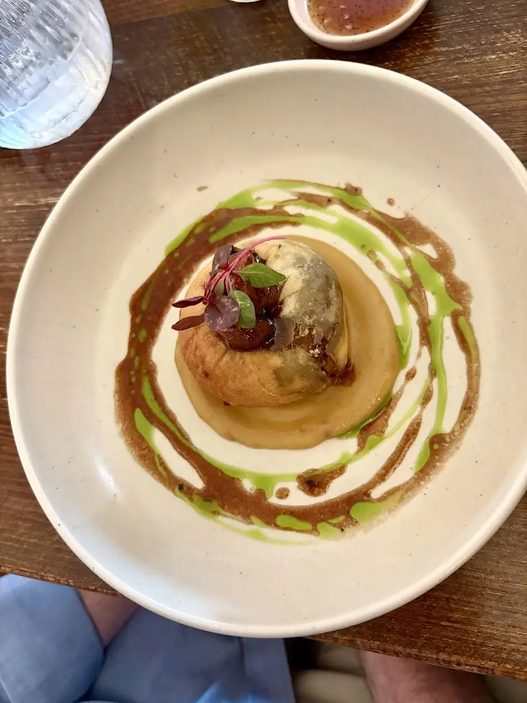 Laura Craven_Edie's_St Austell_review