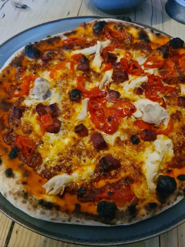 Menu_Salty Bay Pizza Kitchen_St Austell_image_9