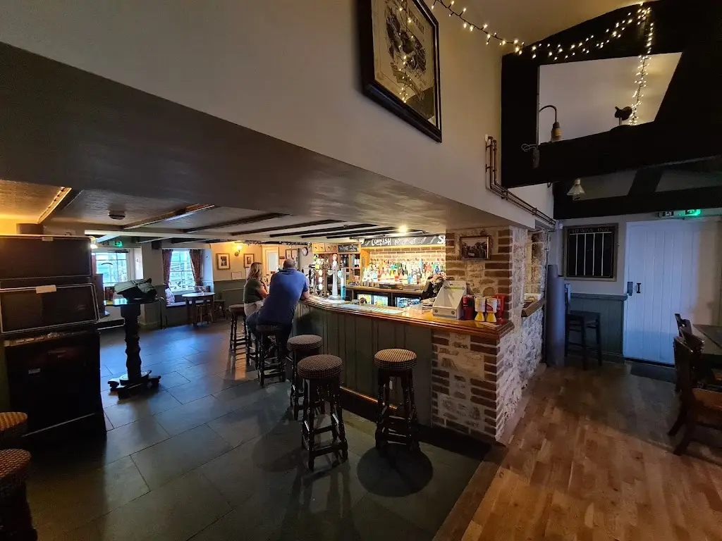 Daryl Sly_The Hewas Inn_St Austell_review