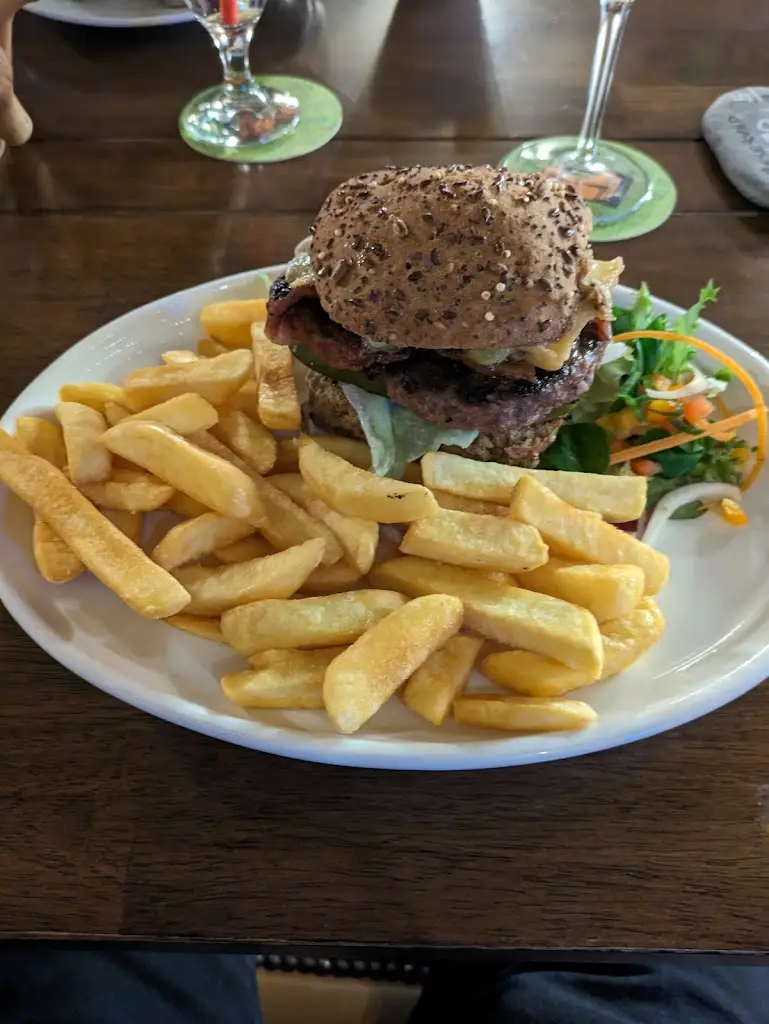 Robert Birley_The Hewas Inn_St Austell_review