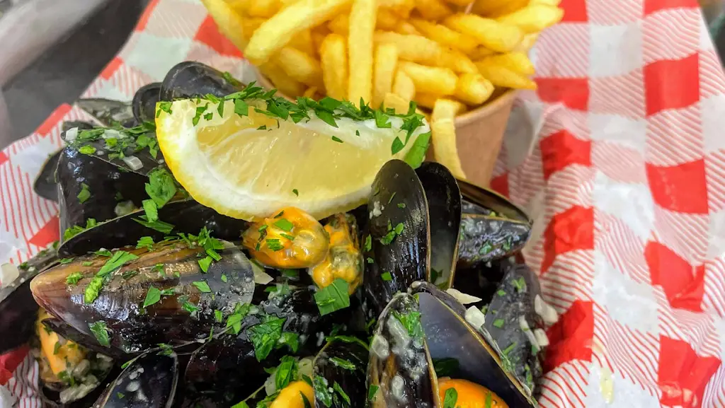 Charlestown Fish Co_St Austell_slider_image_3