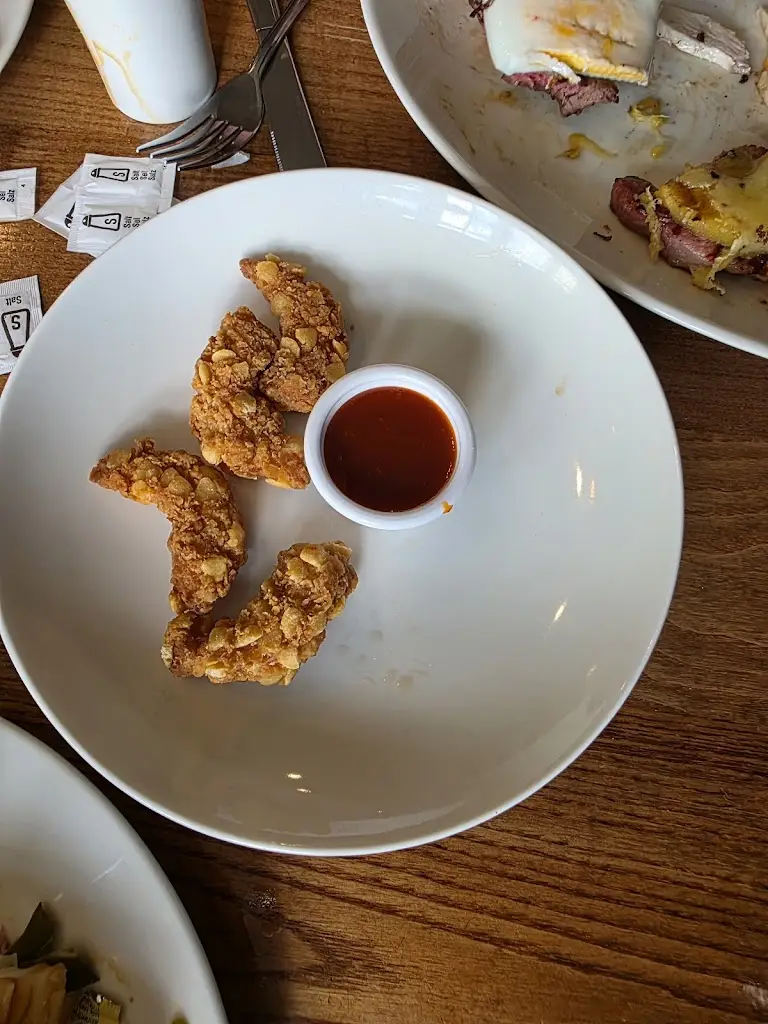 Adam Donze_The Carclaze_St Austell_recensione