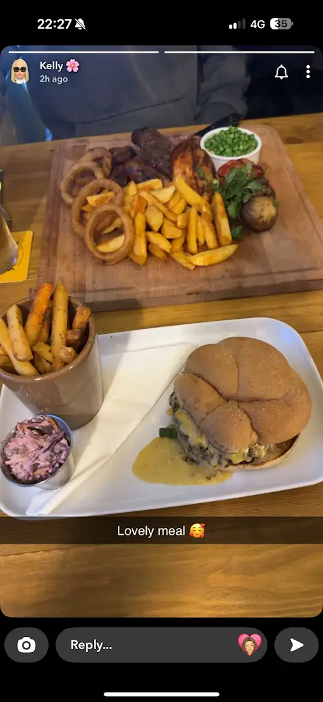 Aaliyah Anne_The Driftwood Inn_Starcross_review