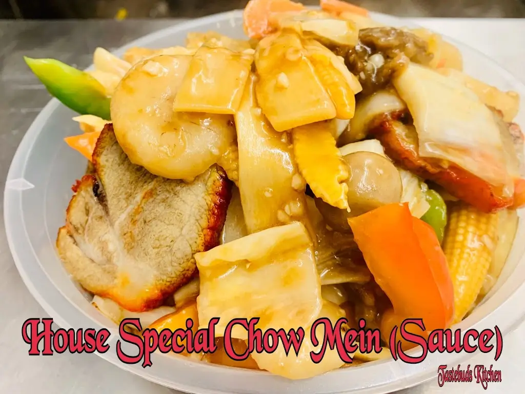 Tastebuds Kitchen_Stanwick_slider_image_2