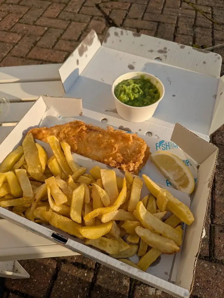 Chris Young_Steeple Claydon Fish Bar_Steeple Claydon_review