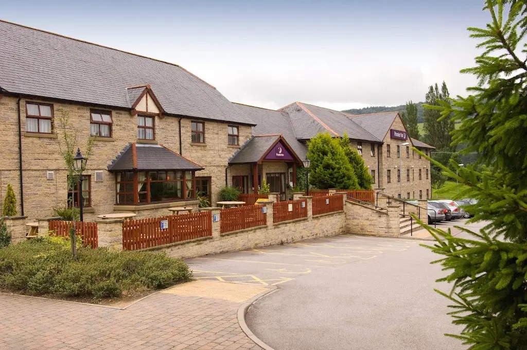 Premier Inn Bradford North (Bingley) hotel_Steeton_slider_image_1