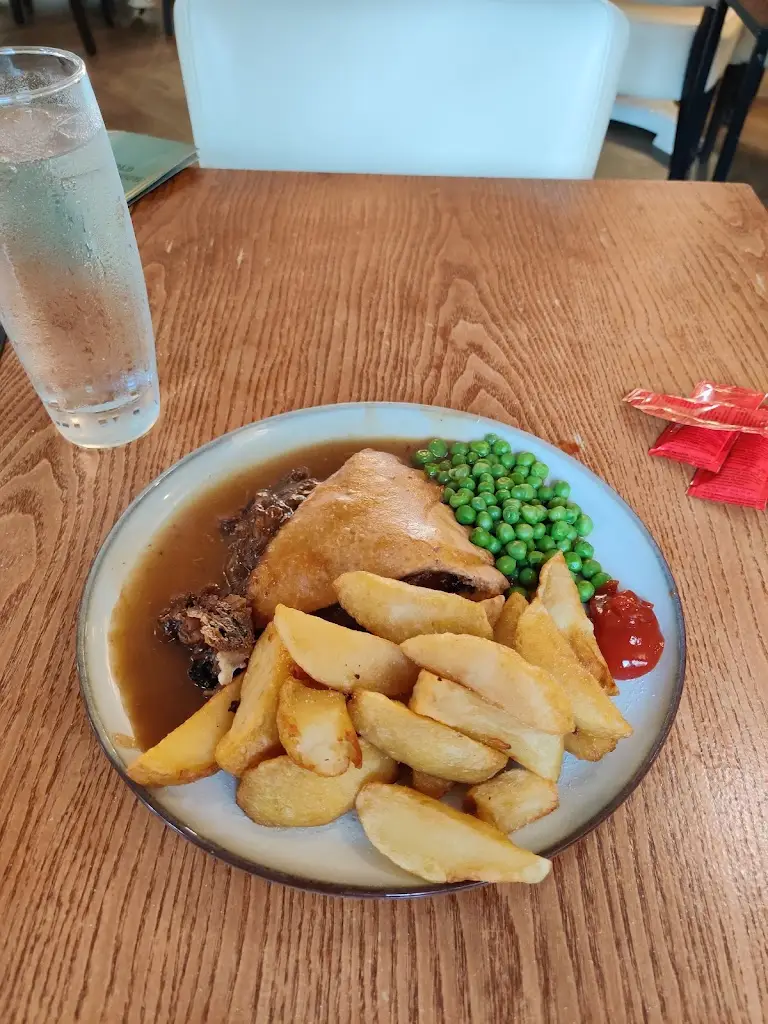 Alex Lee_Old Stone Trough_Steeton_review