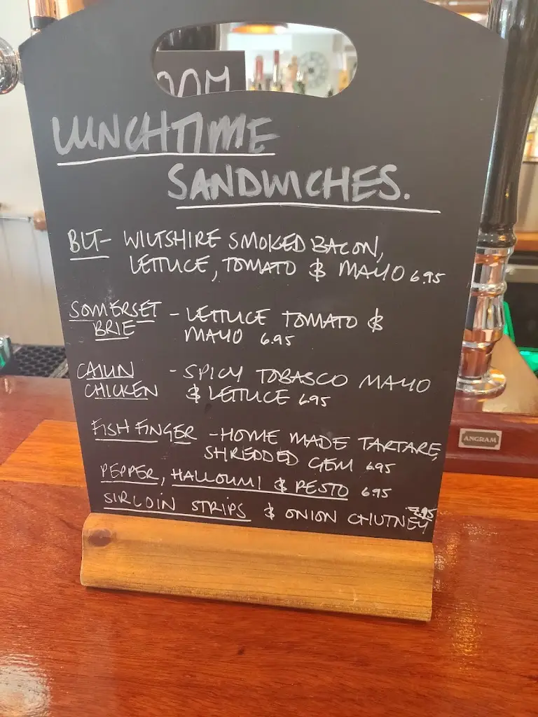 Menu_The Fox Inn_Steventon_image_1