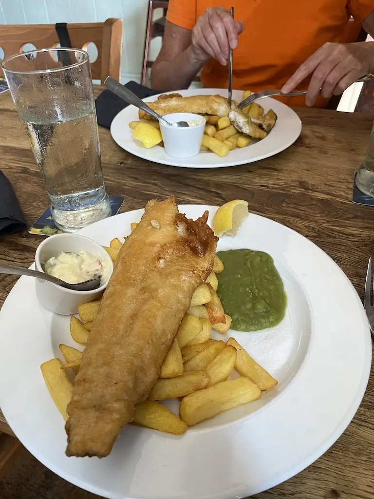 Anton Hinxman_The NEW Bear and Bells Beccles_Beccles_review