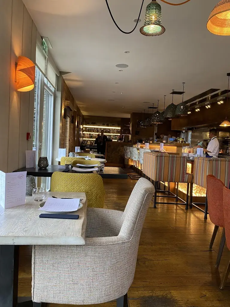 Nivia Rodrigues_Gilpin Spice_Staveley_reseña