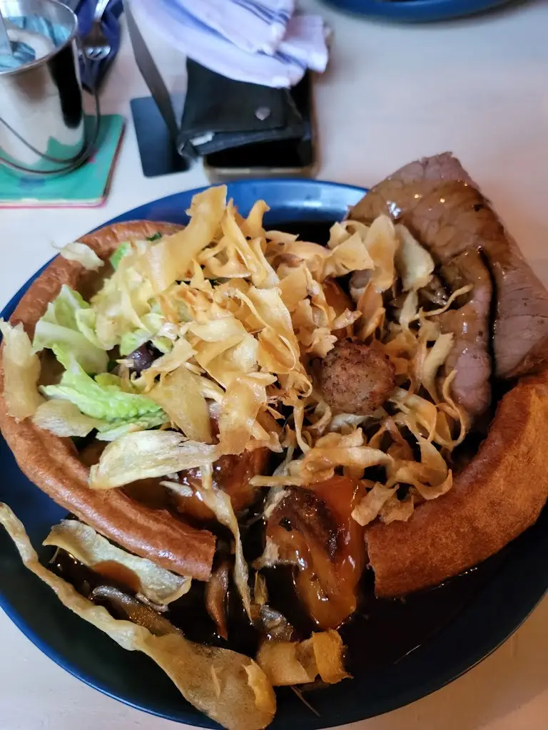 Nicola Palmer_Blue Bell Pub-Cafe_Stoke Ferry_review