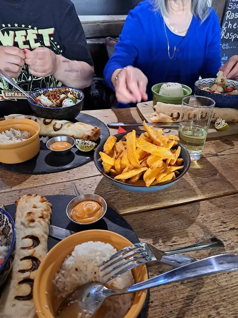 Menu_The Three Horseshoes, North Cove_Beccles_image_6