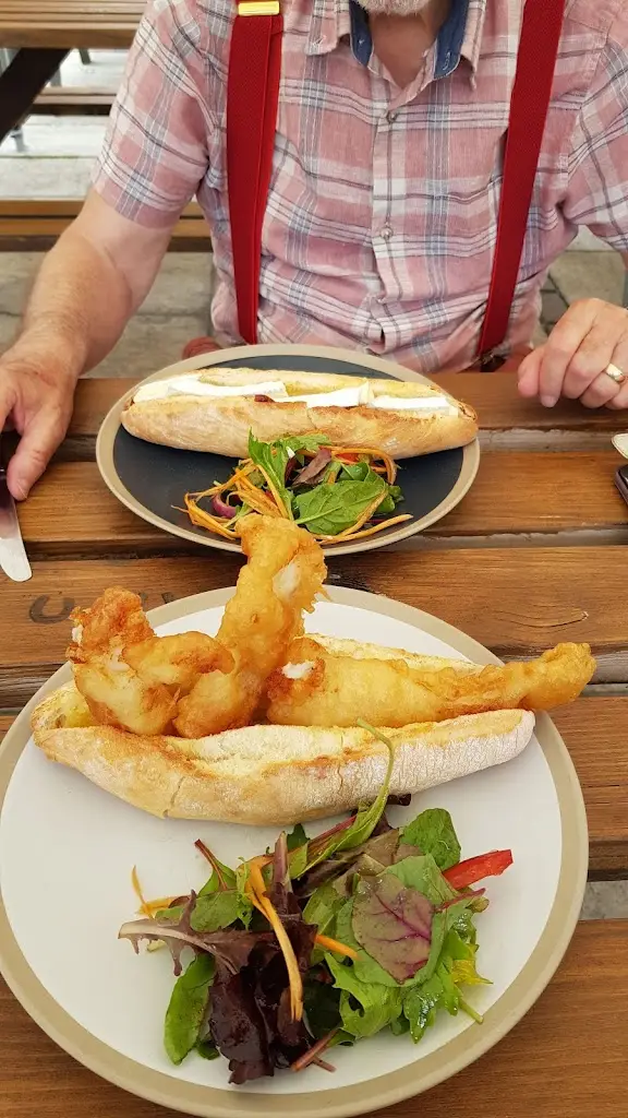 Menu_The Three Horseshoes, North Cove_Beccles_image_8