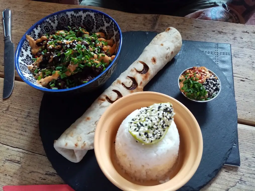 Menu_The Three Horseshoes, North Cove_Beccles_image_9