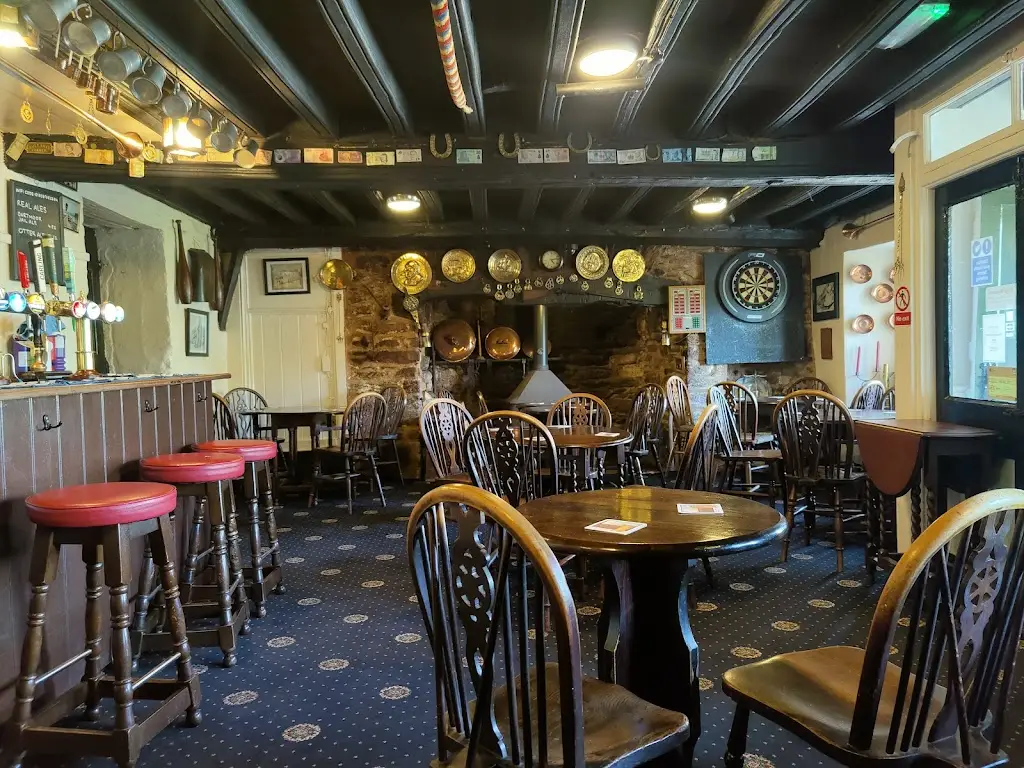 Chris Layton_The Church House Inn_Stoke Gabriel_review