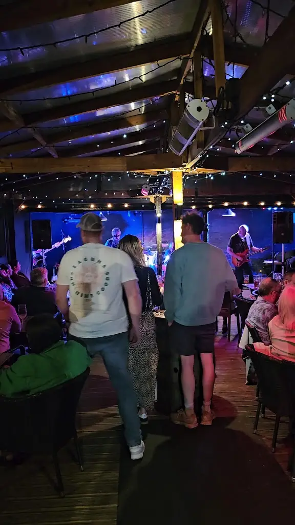 John Bisset_Arden Arms_Stockport_review