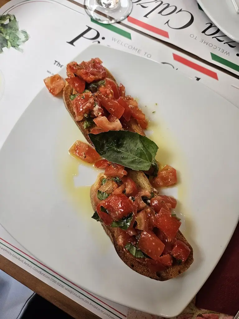 Patrycja Składowska_Pizza Calzone_Adderbury_review