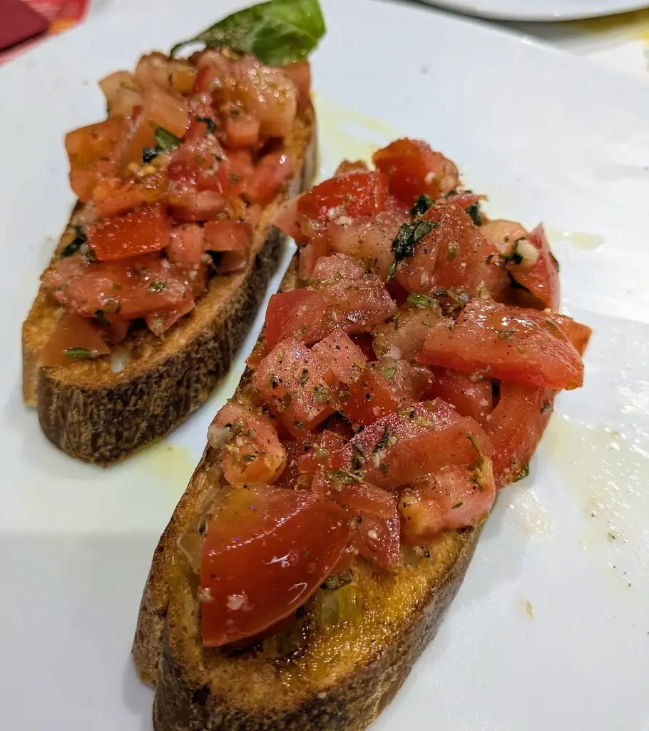 Natalia_Pizza Calzone_Adderbury_review