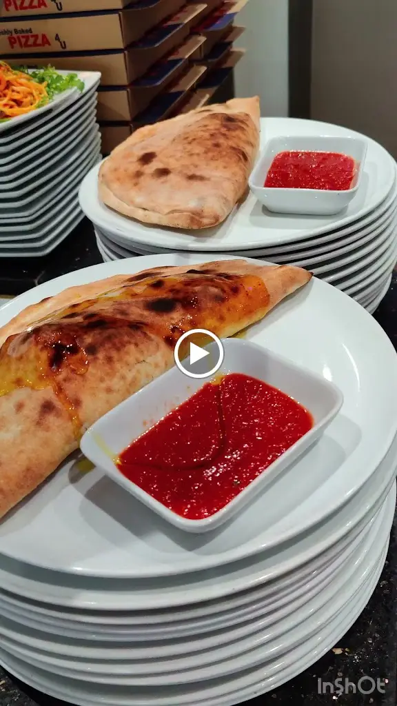 Pizza Calzone_Adderbury_slider_image_2