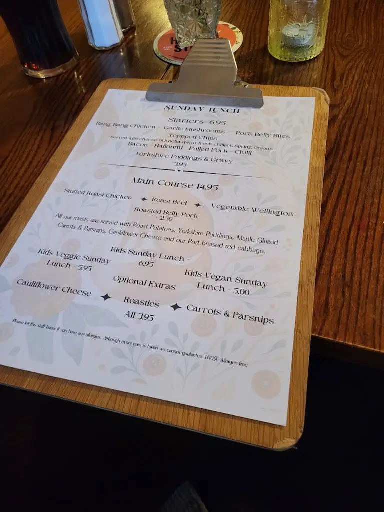 Menu_Crown & Glove_Stannington_image_4