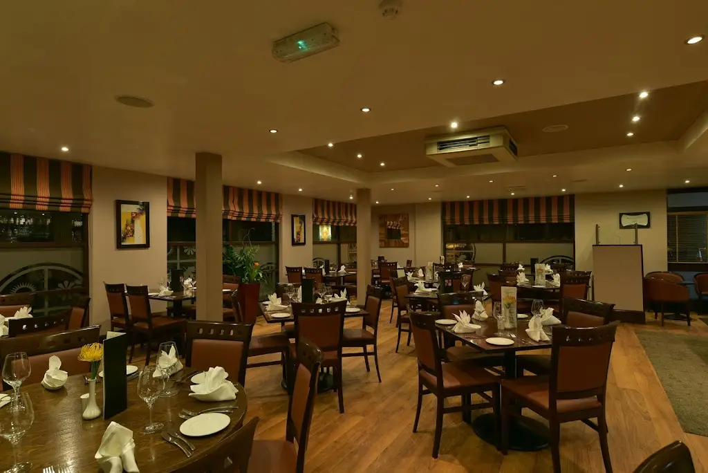 Char Mausum Indian Restaurant ristorante a Stannington