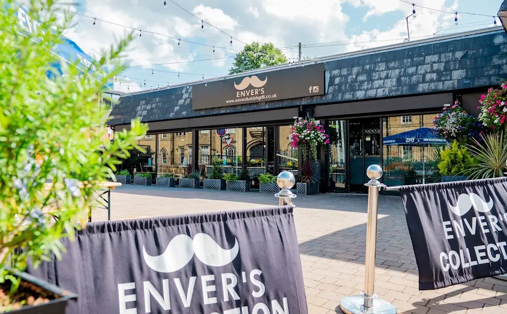 Enver's Bar and Grill_Stannington_slider_image_1