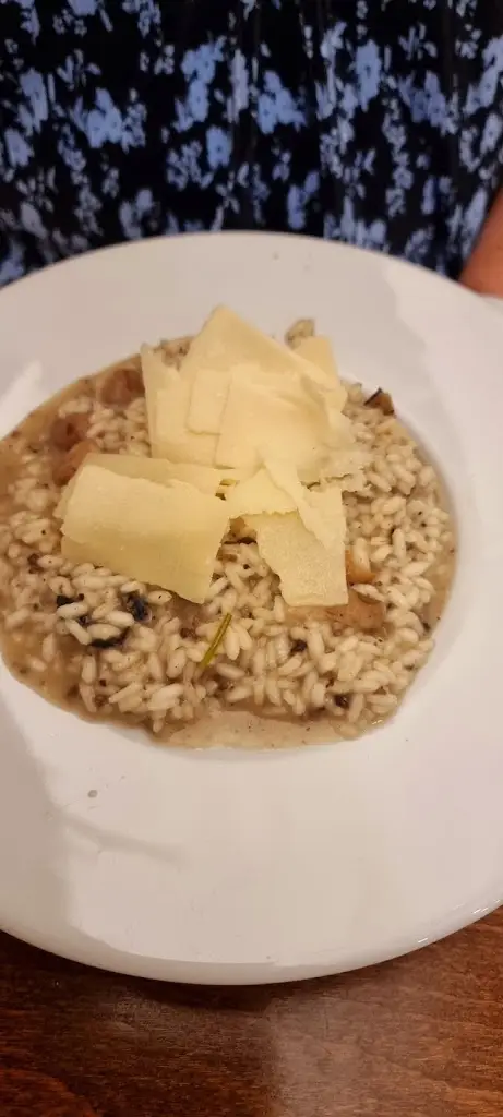 Menu_Vito's Italian Restaurant_Stannington_image_7