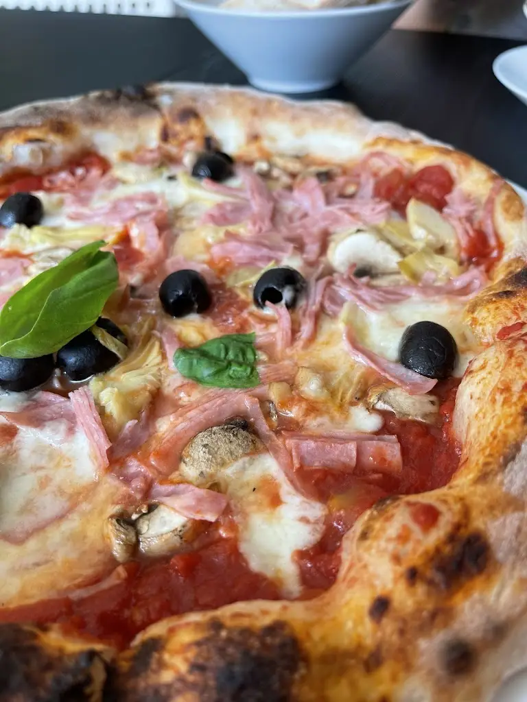 Menu_Ue' Paisa'_Stannington_image_5