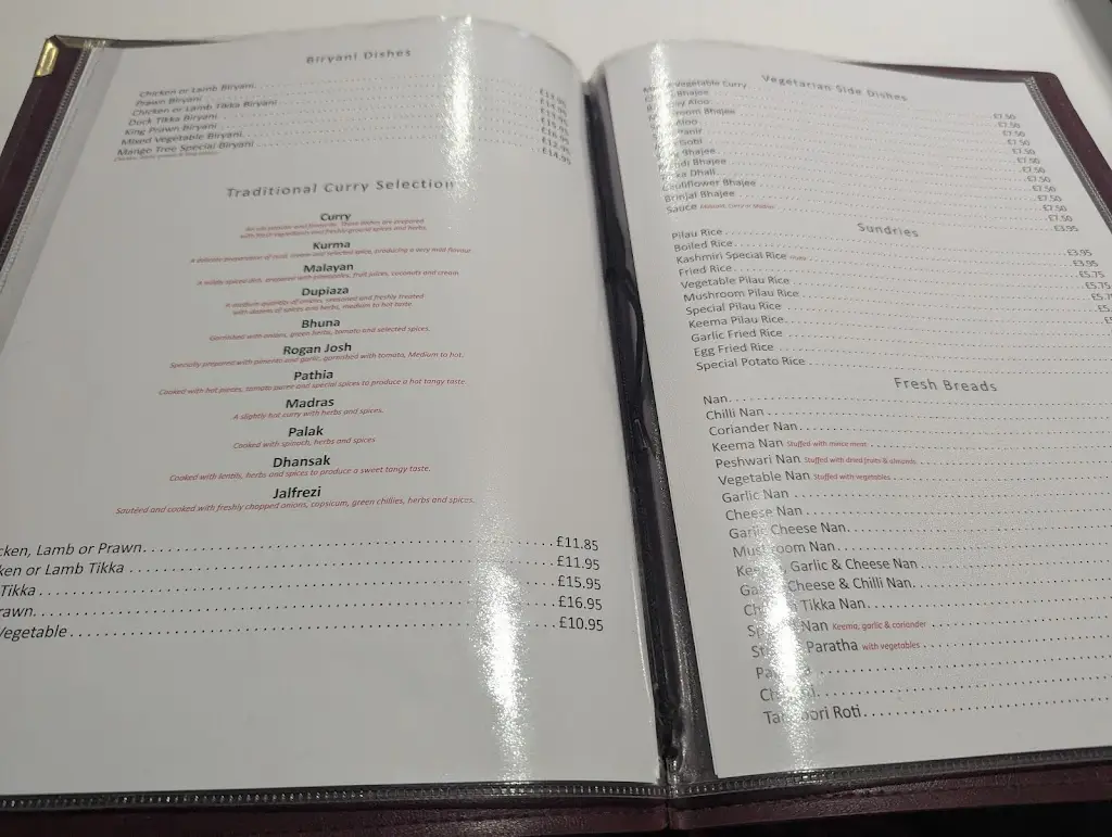 Menu_Three Horseshoes_Stoke Golding_image_1