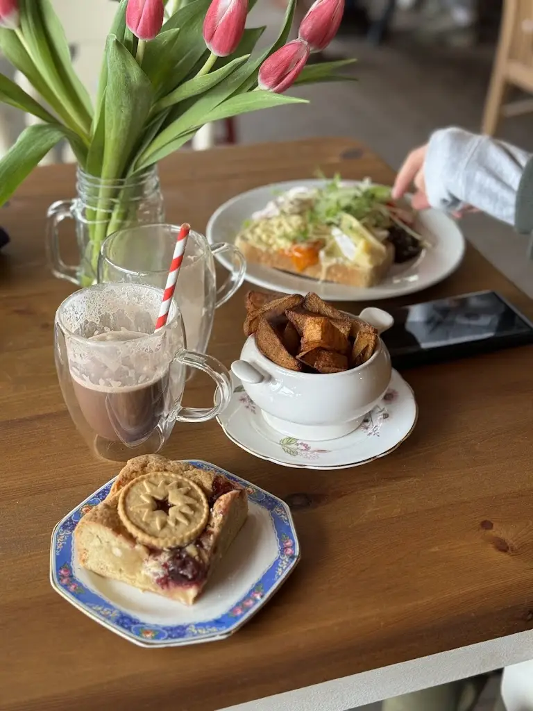 Menu_Roast & Radish_Stoke Golding_immagine_6