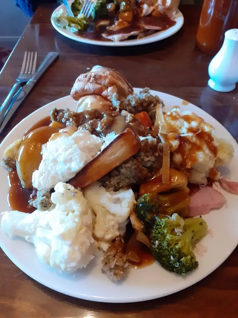 Menu_Longshoot_Stoke Golding_image_7