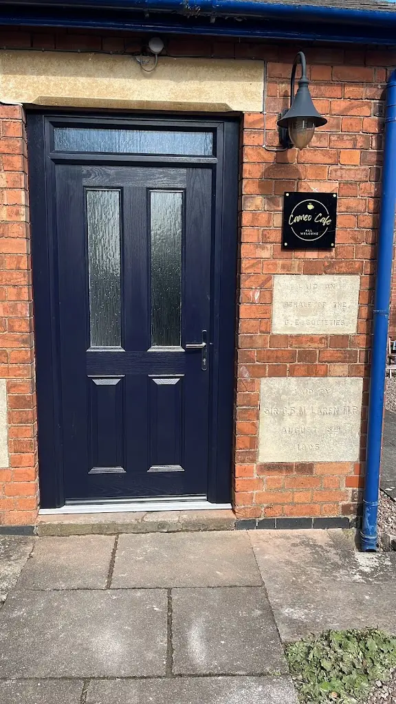 Cameo Cafe_Stoke Golding_slider_image_2