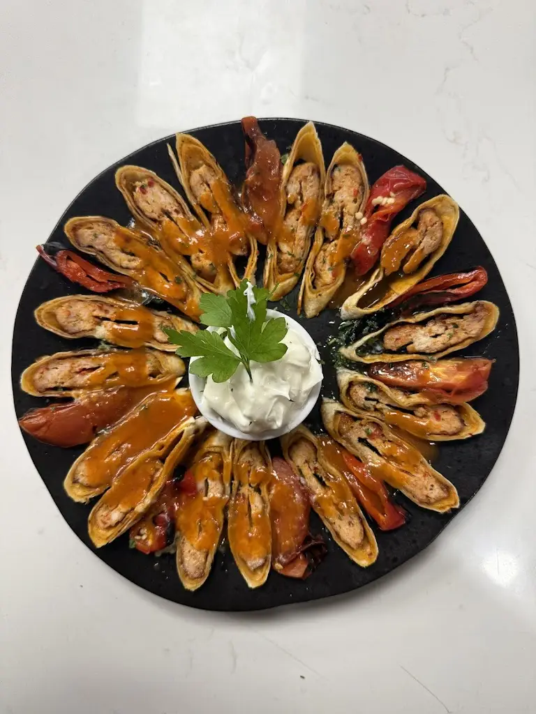 Yali Restaurant & Bar_Stevenage_slider_image_2