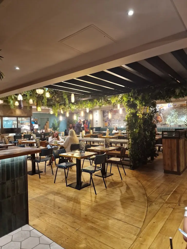 Banana Tree Stevenage_Stevenage_slider_image_3