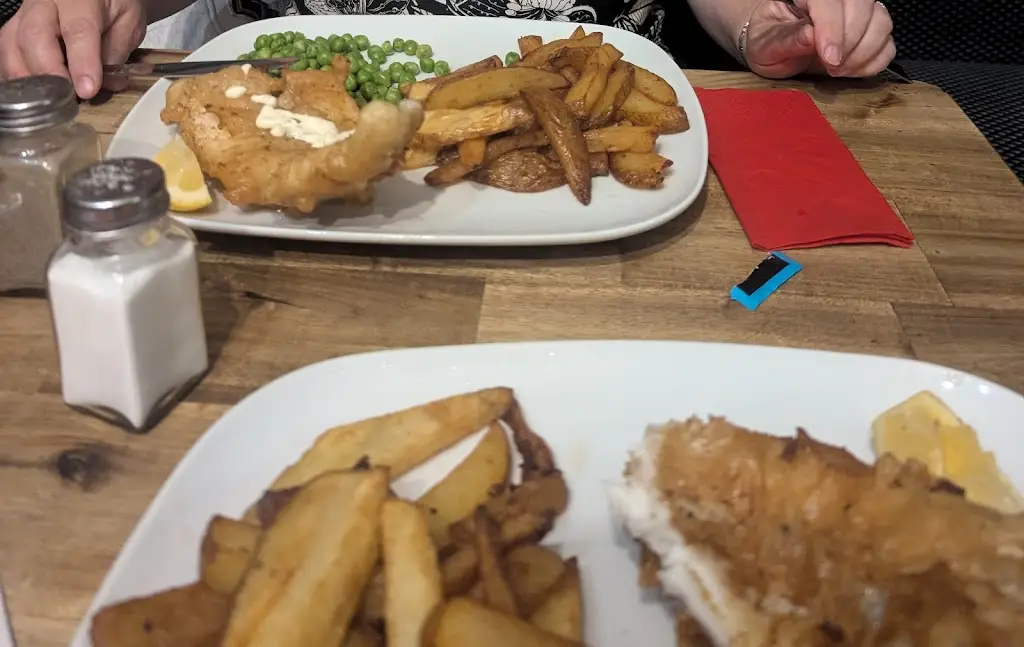 Lynne Briers_The Black Swan_Belford_review