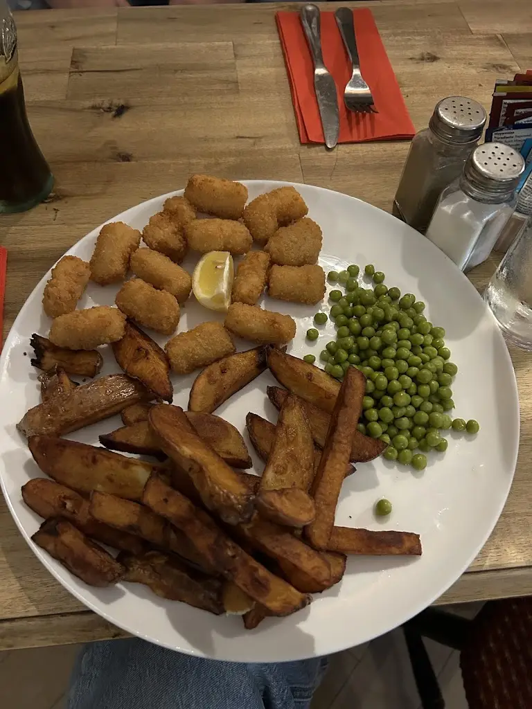 Brooke Connors_The Black Swan_Belford_review