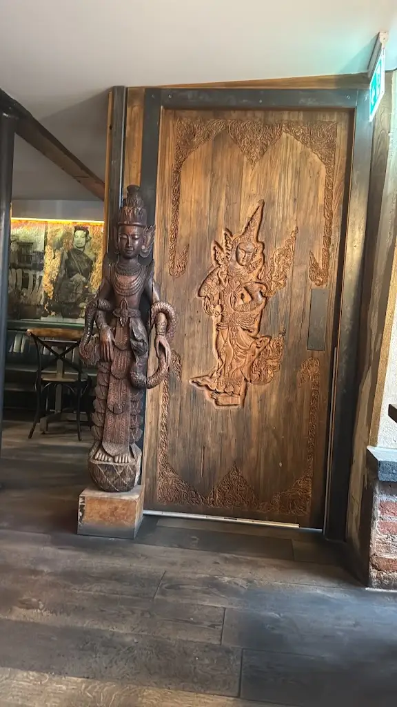 B._Sala Thong_Stevenage_review