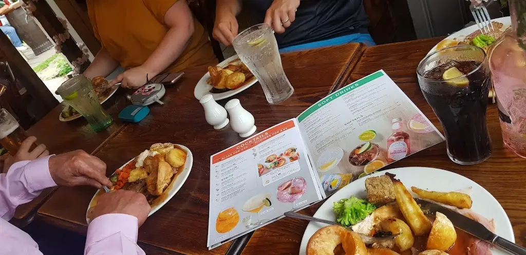 Menu_Fox & Pheasant_Stoke Poges_image_2